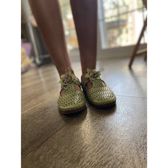 SPRING STEP Sunflowery Lime Green Leather Flats shoes 7-7.5 EU 38 - Picture 3 of 8